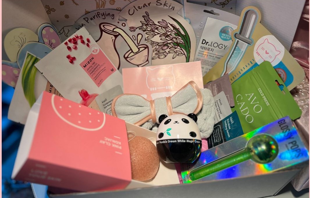 Caja Regalo Sorpresa Beauty box con Cosmética Coreana para Rutina Skincare